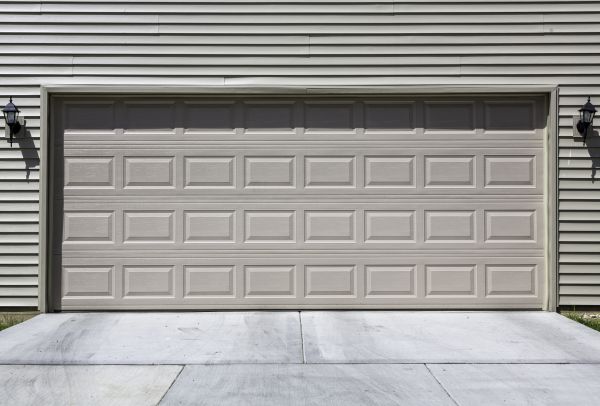 Cost of Garage Siding Installation in Navarre