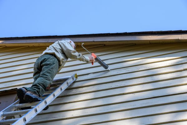 Cost of Vinyl Siding Caulk Repair in Navarre